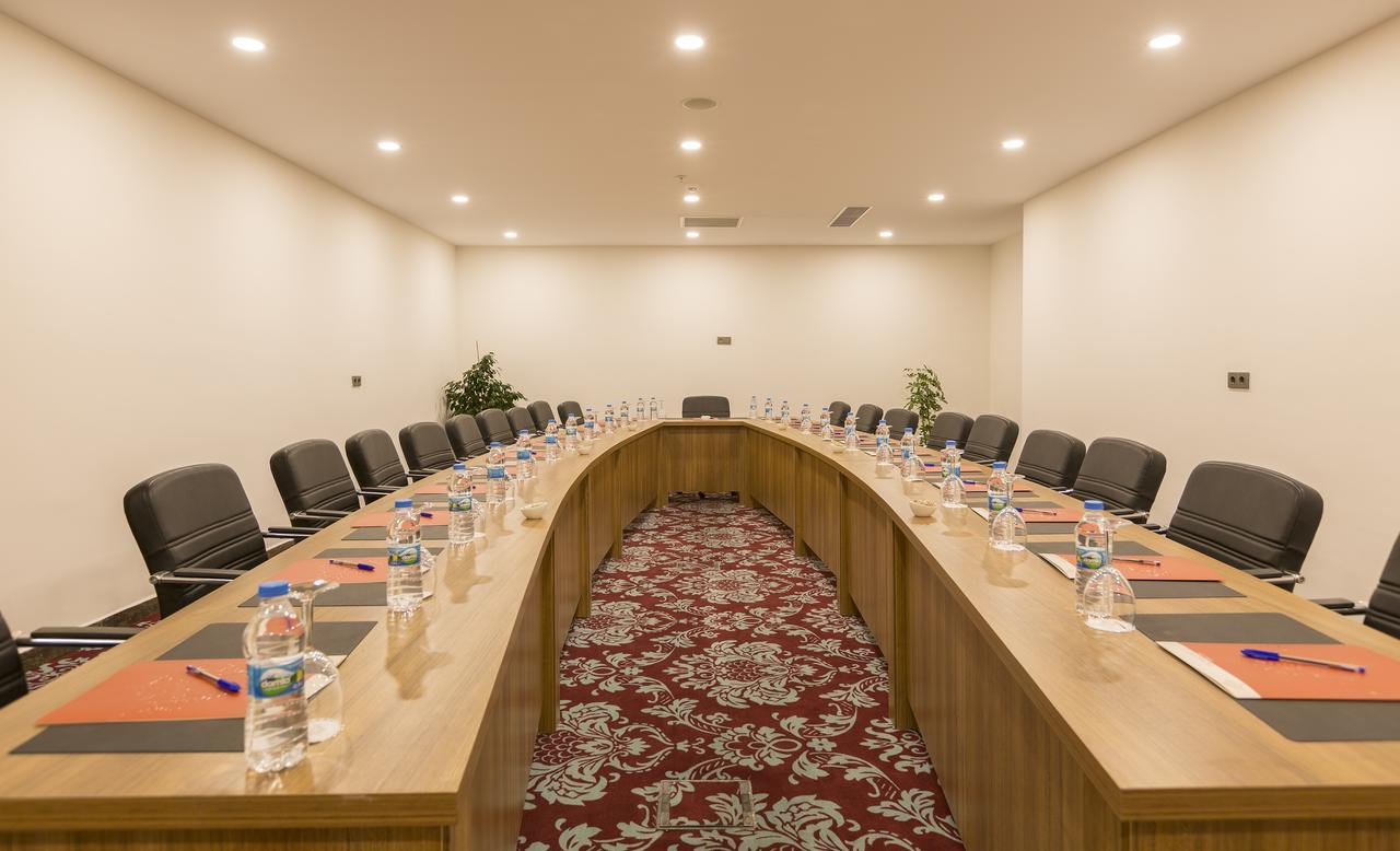 Yilmazoglu Park Hotel Gaziantep Esterno foto